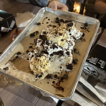 Smoke & Fire Social Eatery - Smoked cookie and cream - Barbeque Near Me - Riverside, California