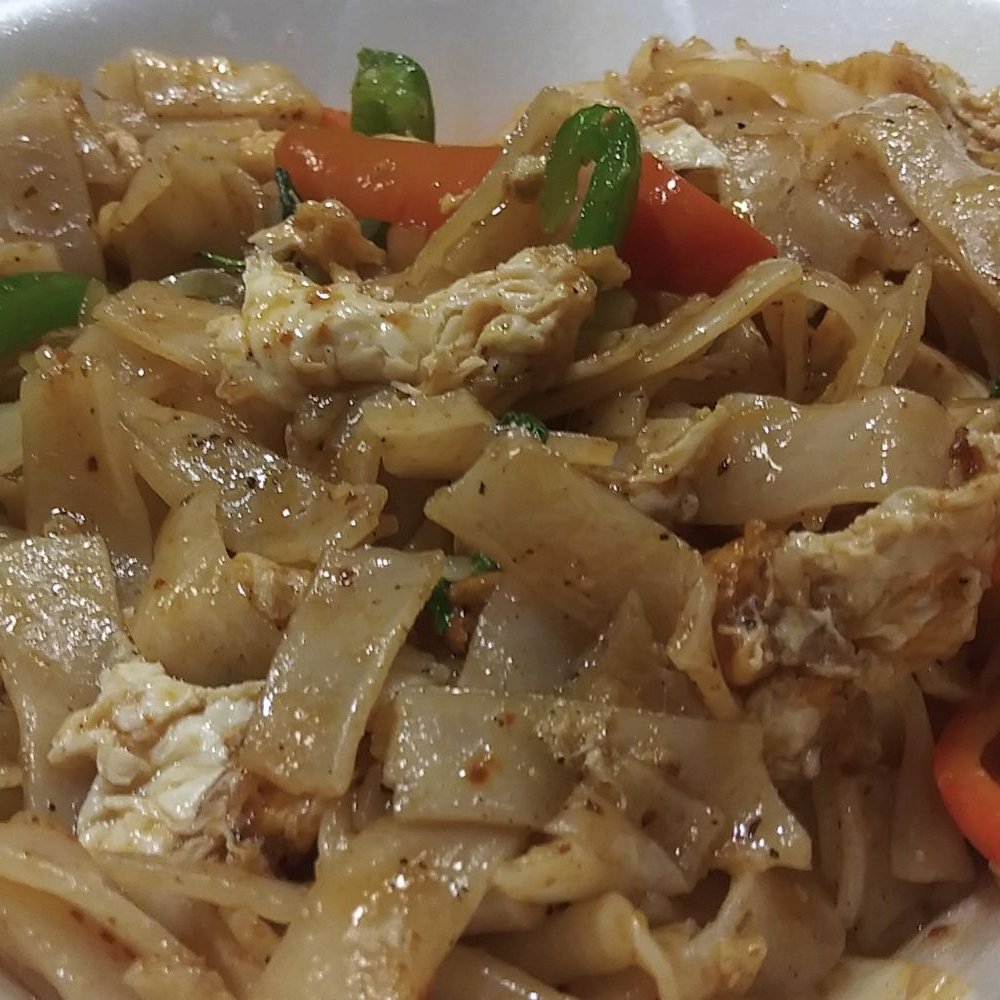 Sea Thai - Drunken Noodles with Chicken - Thai Near Me - Omaha, Nebraska Sea Thai - Drunken Noodles with Chicken - Thai Near Me - Omaha, Nebraska
