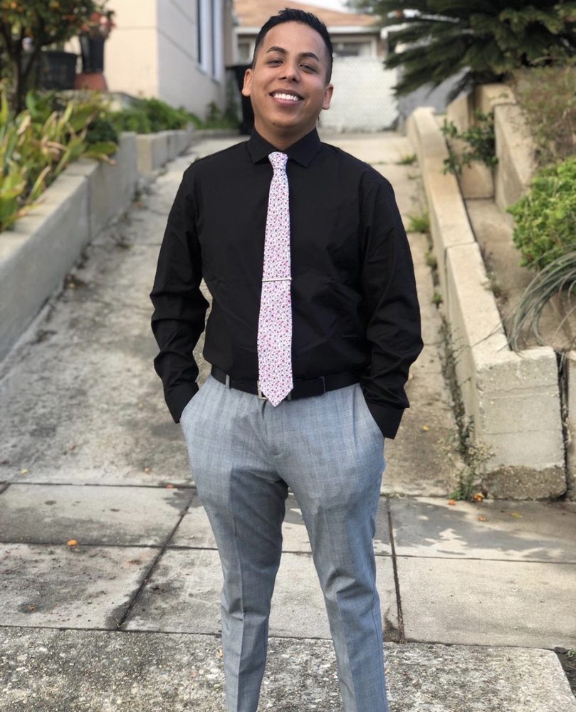 Skin At Invogue Logo