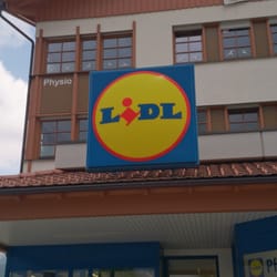 LiDL - Entrance.