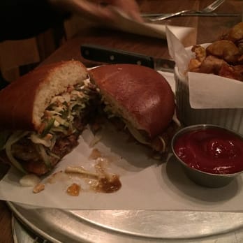 Harvest Bar + Kitchen - Duck Burger - Pizza Near Me - Columbus, Ohio