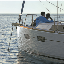 Step on Islander and sail off to recharge and reflect on the epic NYC sights!