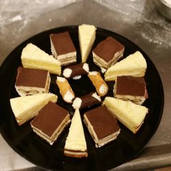 603 Panini & Sub - Dessert Platter