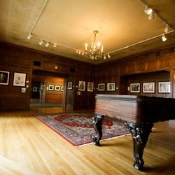 Arts & Education at the Hoyt