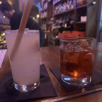 Ballyhoo - Seasonal lemon lavender jam session with gin, and a Negroni - New American Near Me - Buffalo, New York