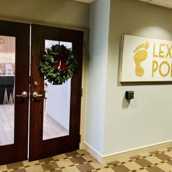 Lexington Podiatry - Inside entrance