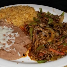 Lunch menu beef fajitas Lunch menu beef fajitas