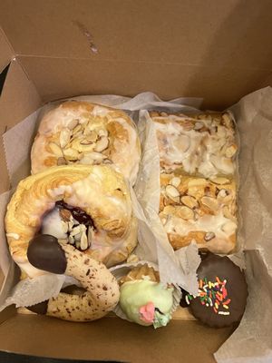 Mortensen's Danish Bakery by null