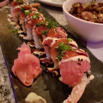 Alice - Dragon roll 4/5 - Pan Asian Near Me - Dallas, Texas Alice - Dragon roll 4/5 - Pan Asian Near Me - Dallas, Texas