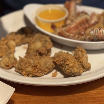 Dixie Crossroads - Seafood Near Me - Titusville, Florida