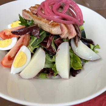 Bar Tabac - Nicoise Salad - French Near Me - Brooklyn, New York