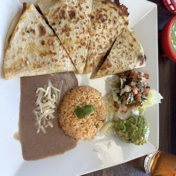 El Diablo Mexican restaurant - Birria quesadilla - Mexican Near Me - Fort Collins, Colorado El Diablo Mexican restaurant - Birria quesadilla - Mexican Near Me - Fort Collins, Colorado