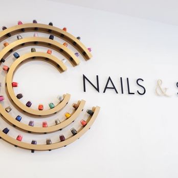 Nails & Spa - Nail Salons Near Me - London, XGL