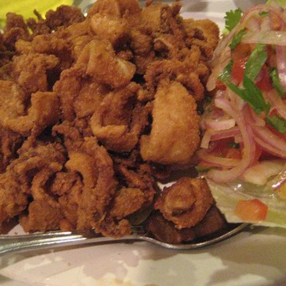 Mamita Peruvian Restaurant - Fried Calamari - Peruvian Near Me - Glendale, California Mamita Peruvian Restaurant - Fried Calamari - Peruvian Near Me - Glendale, California