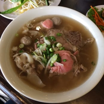 Pho Metro - medium pho dac biet - very good meat, noodle and broth portions! hits the spot - Vietnamese Near Me - Scarborough, Ontario Pho Metro - medium pho dac biet - very good meat, noodle and broth portions! hits the spot - Vietnamese Near Me - Scarborough, Ontario