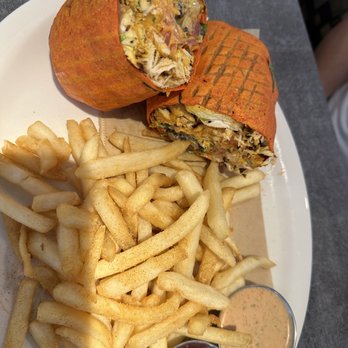 Lemon Zest - Chipotle chicken wrap (as good as it looks) - Mediterranean Near Me - Azusa, California