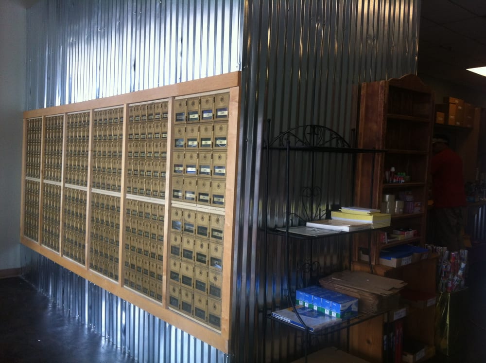 QUANTUM MAIL & SHIP Updated August 2024 7353 Highland Rd, Baton