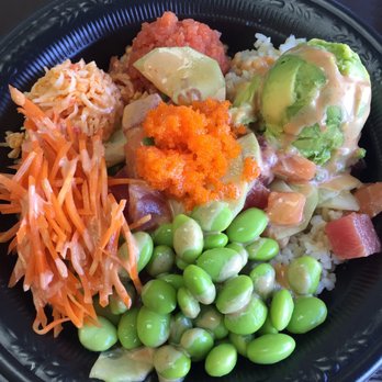 Poki Point - 1/2 white n brown rice, 2 salmon, 1 tuna, cucumber, grn onion,+avo,carrots, tobiko, Edamame, spicy crab, spicy miso & eel sauce - Poke Near Me - Visalia, California Poki Point - 1/2 white n brown rice, 2 salmon, 1 tuna, cucumber, grn onion,+avo,carrots, tobiko, Edamame, spicy crab, spicy miso & eel sauce - Poke Near Me - Visalia, California