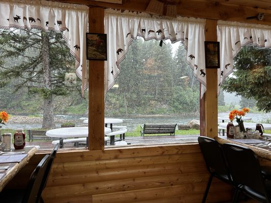 Campfire Lodge Resort by null