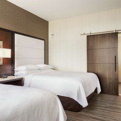 Embassy Suites By Hilton Noblesville Indianapolis - Guest room