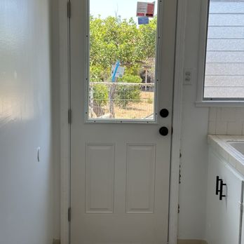 Island Pacific Electric - New laundry room fiberglass door installed by Willie . It's perfect . - Electricians Near Me Island Pacific Electric - New laundry room fiberglass door installed by Willie . It's perfect . - Electricians Near Me