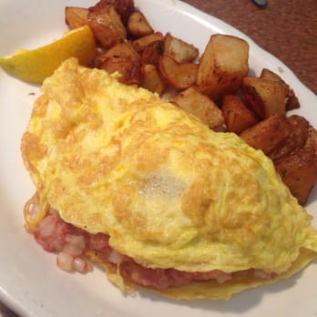 Marshland Too - corned beef hash omelette - Sports Bars Near Me - Sandwich, Massachusetts Marshland Too - corned beef hash omelette - Sports Bars Near Me - Sandwich, Massachusetts