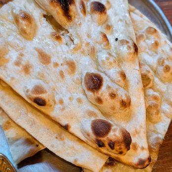 Mayura - Naan - Indian Near Me - Barcelona, B Mayura - Naan - Indian Near Me - Barcelona, B