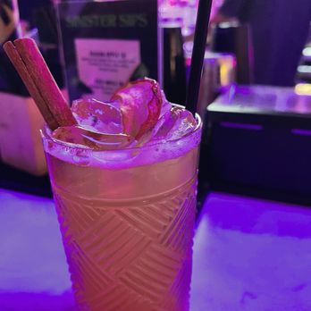 Slingshot - Charlotte - Poison apple (seasonal drink) - Social Clubs Near Me - Charlotte, North Carolina