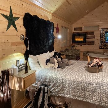 Packwood Lodge - Our cabin and pup - did I mention they're pet friendly? They even hired him - Hotels Near Me - Packwood, Washington Packwood Lodge - Our cabin and pup - did I mention they're pet friendly? They even hired him - Hotels Near Me - Packwood, Washington
