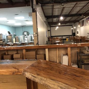 Mershon's Cidery - Taproom - Wineries Near Me - Stoughton, Wisconsin Mershon's Cidery - Taproom - Wineries Near Me - Stoughton, Wisconsin