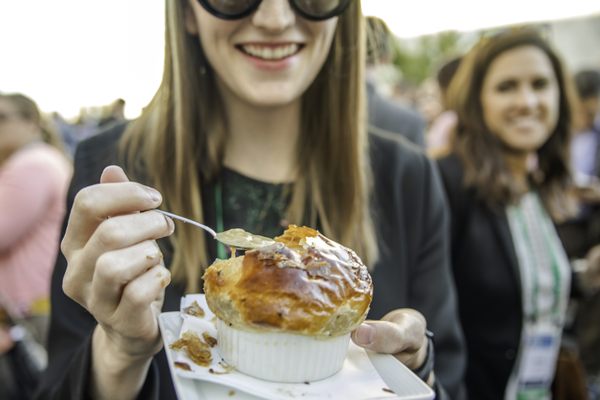 Wolfgang Puck Catering by null