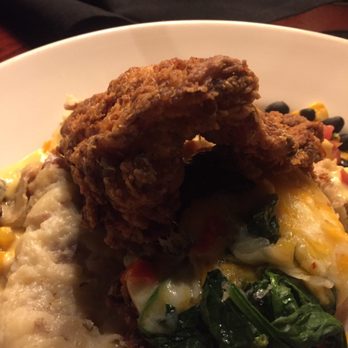 Bahama Breeze - Buttermilk Fried Chicken Breast - Bars Near Me - Troy, Michigan