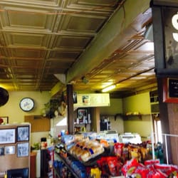 Jot 'Em Down Store - It shows it's age. They sell Grippos though.