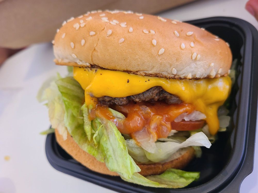 FRANKS FAMOUS HOT DOGS Updated August 2024 256 Photos & 453 Reviews