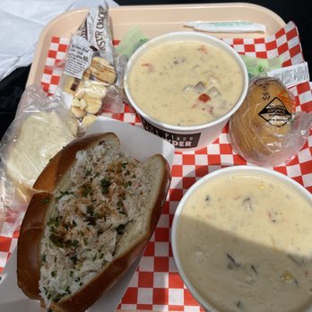 Pike Place Chowder - Chowder and Original Dungeness Crab Roll - Seafood Near Me - Seattle, Washington Pike Place Chowder - Chowder and Original Dungeness Crab Roll - Seafood Near Me - Seattle, Washington