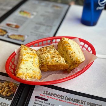 Storming Crab - Lexington - Seafood Bread - Seafood Near Me - Lexington, Kentucky Storming Crab - Lexington - Seafood Bread - Seafood Near Me - Lexington, Kentucky