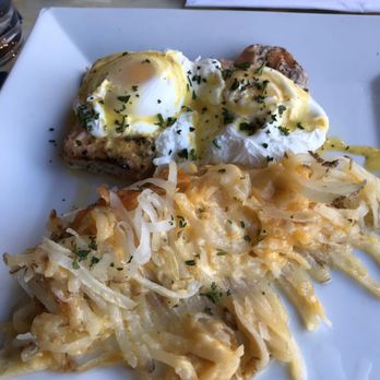 Batter & Berries - Salmon Benedict - Breakfast & Brunch Near Me - Chicago, Illinois Batter & Berries - Salmon Benedict - Breakfast & Brunch Near Me - Chicago, Illinois