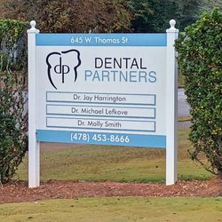 Dental Partners - Roadside Marque
