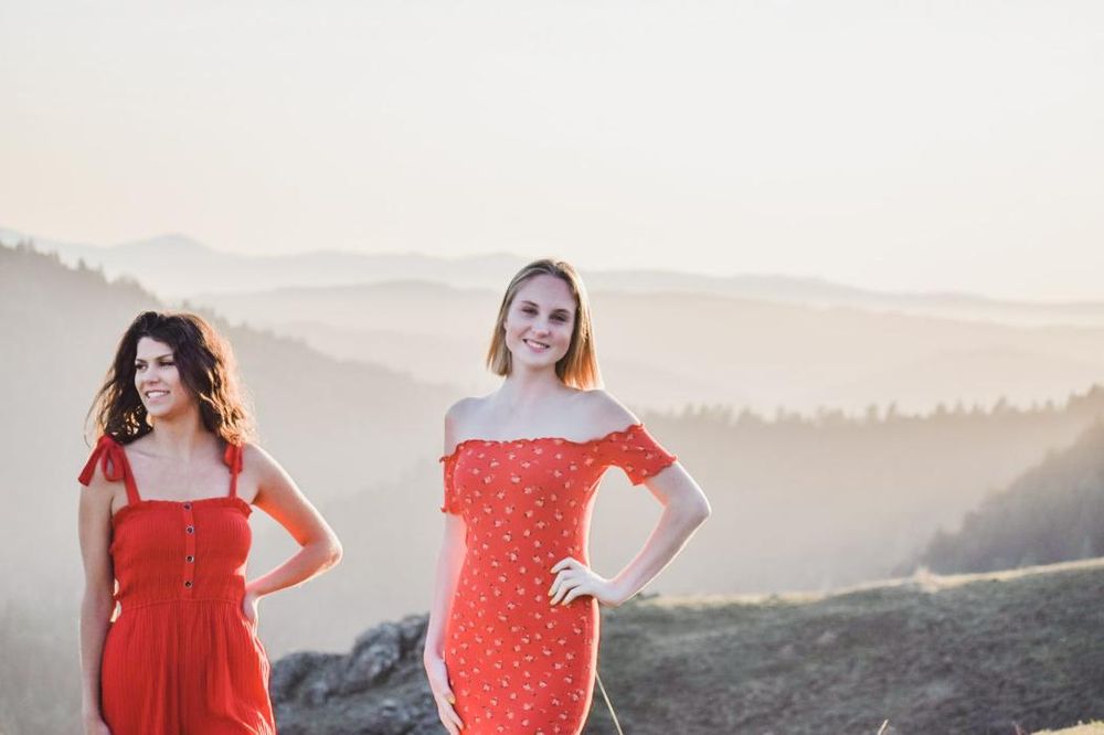 STONESTHROW BOUTIQUE Updated April 2024 17 Photos 326 2nd St