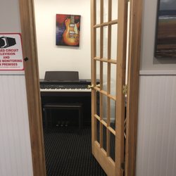 Music & Arts - Lesson room
