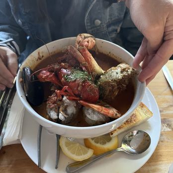 Hurricane Ron’s - Seafood soup - Seafood Near Me - Astoria, Oregon Hurricane Ron’s - Seafood soup - Seafood Near Me - Astoria, Oregon