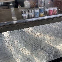 Debbie's Drive In - Donut bar