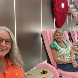 Golden Nail Salon