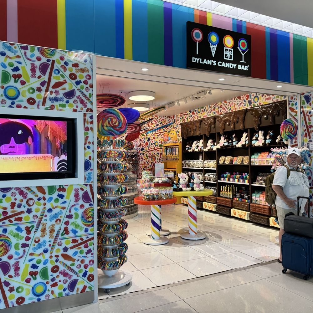 DYLAN'S CANDY BAR - Updated February 2026 - 25 Photos & 13 Reviews
