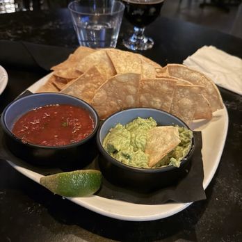 Great Divide Brewery & Roadhouse - Chips with guacamole and Chips, Guac & Salsa - New American Near Me - Lone Tree, Colorado