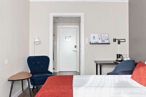 Hotel Savoy by null