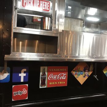 Mamacitas - Food Trucks Near Me - Mountain View, California