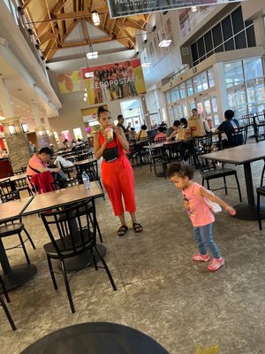 Merrimack Premium Outlets by null