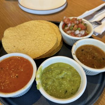 Meximodo - Mexican Near Me - Metuchen, New Jersey
