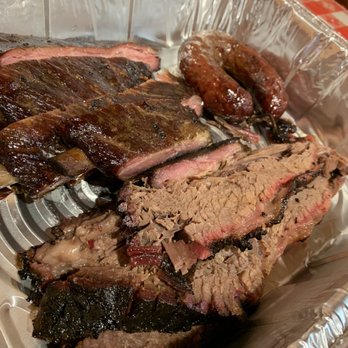 Black's Barbecue Lockhart - Brisket, sausage, pork spareribs - Barbeque Near Me - Lockhart, Texas Black's Barbecue Lockhart - Brisket, sausage, pork spareribs - Barbeque Near Me - Lockhart, Texas
